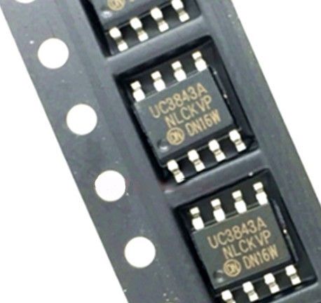 UC3843A. Encapsulado SMD